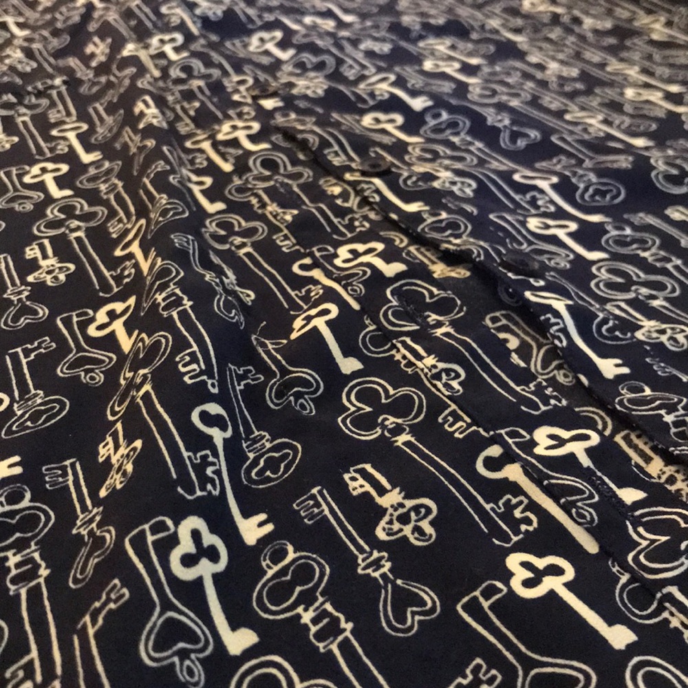 Key patterned button down - Picture 2 of 2